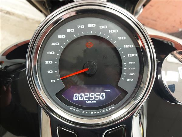 2022 HARLEY-DAVIDSON SOFTAIL FLSB SPORT GLIDE