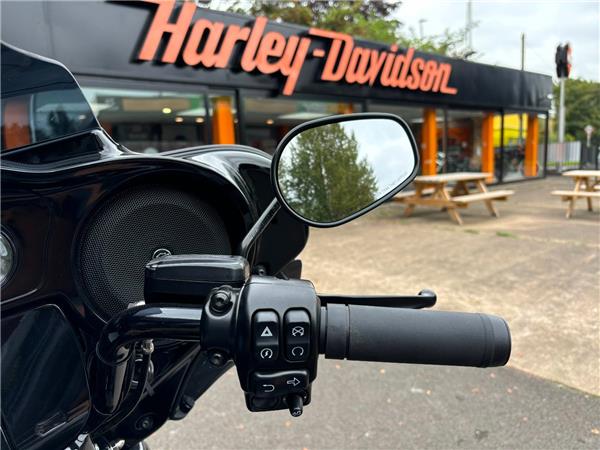 2023 HARLEY-DAVIDSON TOURING FLHTK ULTRA LIMITED