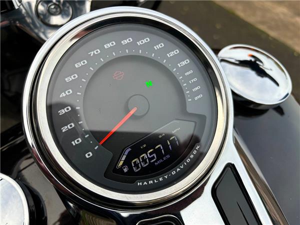 2022 HARLEY-DAVIDSON FAT BOY 114