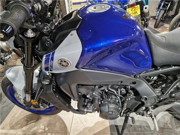 2022 YAMAHA MT-09