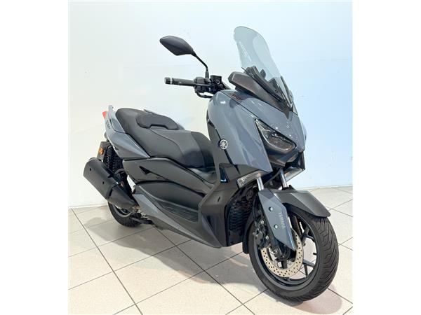 2023 YAMAHA XMAX 300 TECH MAX