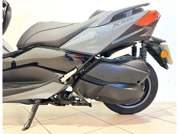 2023 YAMAHA XMAX 300 TECH MAX
