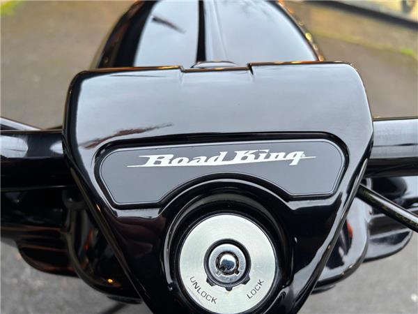 2022 HARLEY-DAVIDSON TOURING FLHRXS ROAD KING SPECIAL