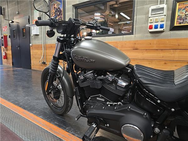 Harley-Davidson Cruiser STREET BOB 107