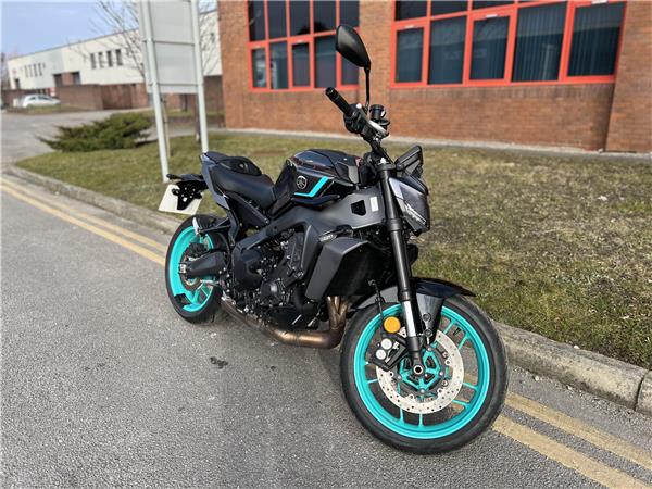 Yamaha MT-09