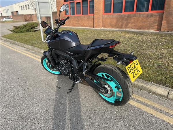 Yamaha MT-09