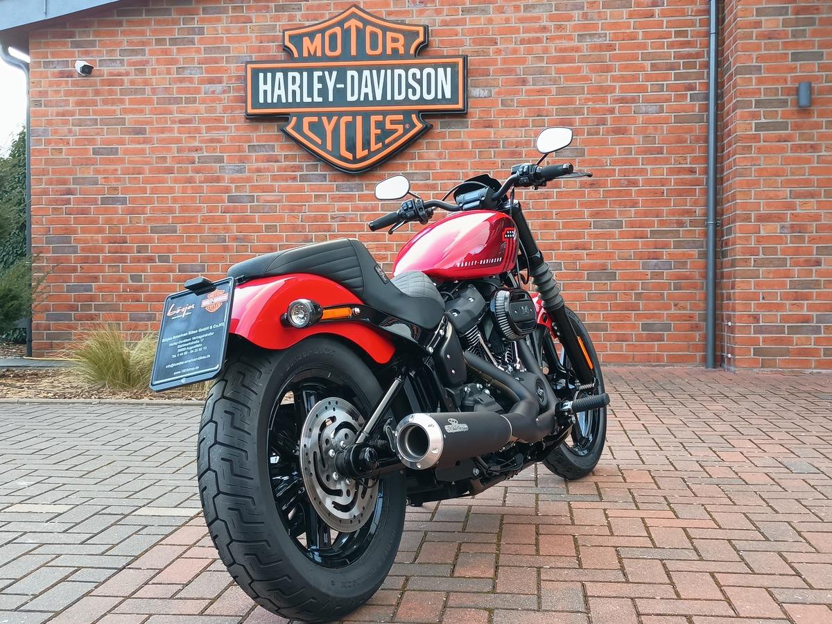 FXBBS Softail Street Bob 114 