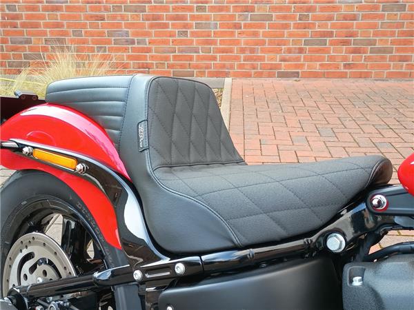 FXBBS Softail Street Bob Sport 