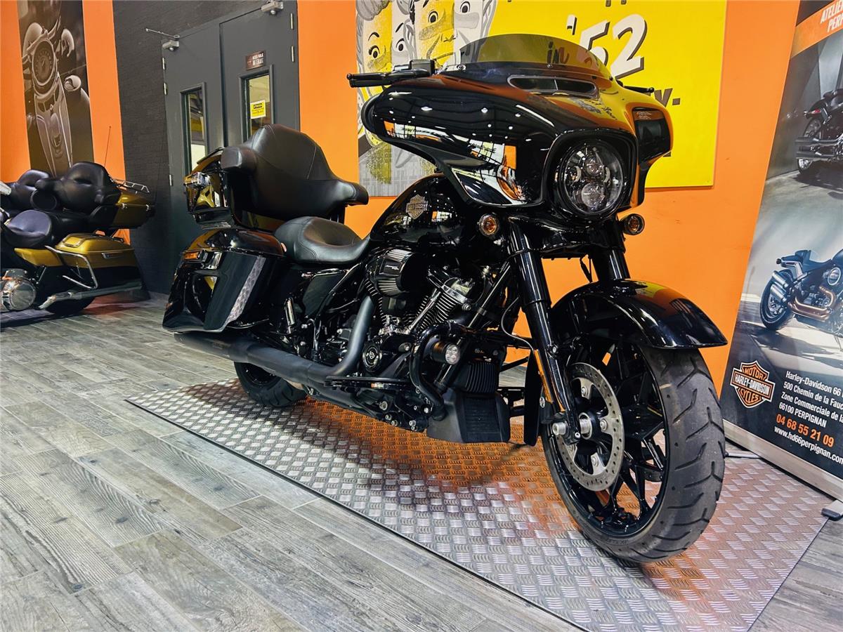 2023 HARLEY-DAVIDSON STREET GLIDE