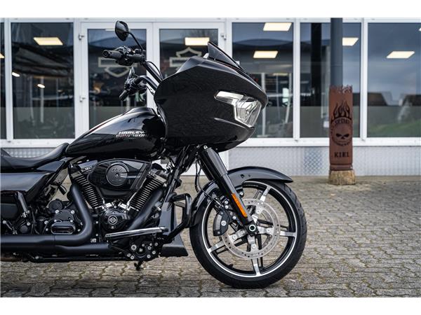 Harley-Davidson Kiel ROAD GLIDE FLTRX 117ci MY24 - KESSTECH-