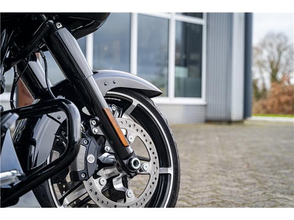 Harley-Davidson Kiel ROAD GLIDE FLTRX 117ci MY24 - KESSTECH-
