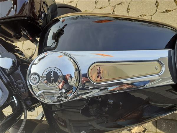 FLTRKSEANV CVO ROAD GLIDE ANNIVERSARY