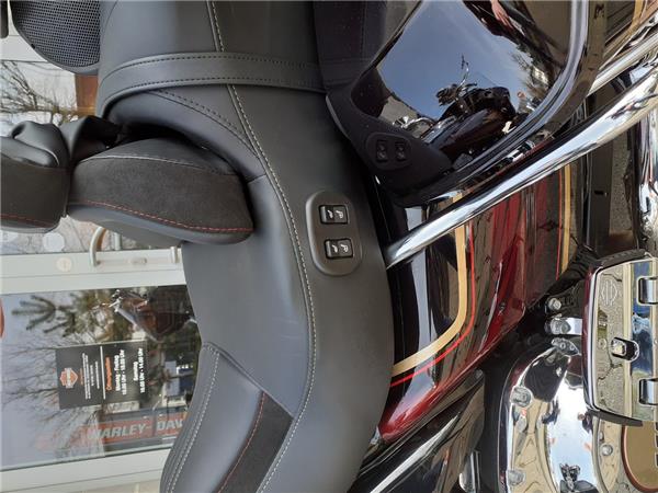FLTRKSEANV CVO ROAD GLIDE ANNIVERSARY