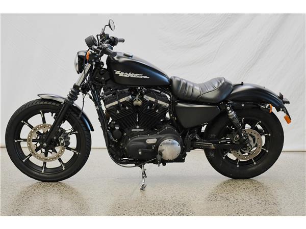 2020 Iron 883