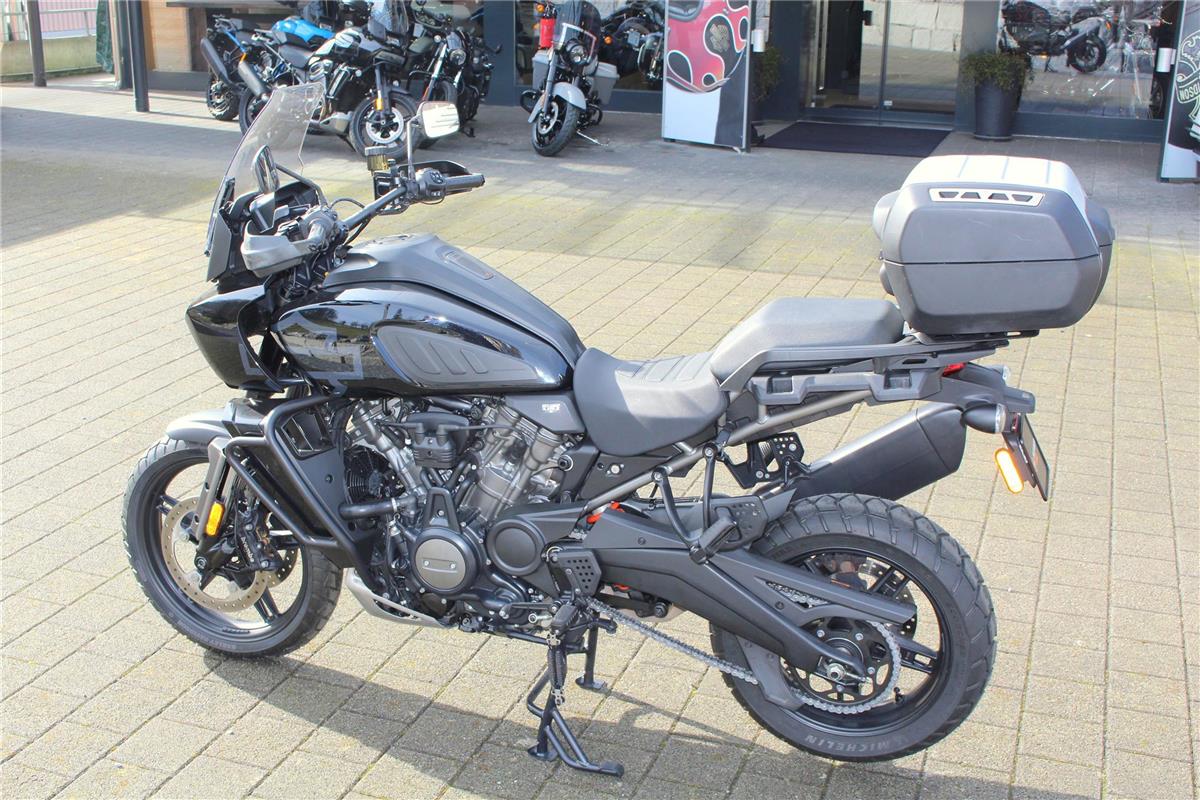 2021 harley-davidson RA Pan America 1250 Special