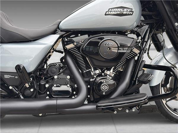 2025 harley-davidson FLHX Street Glide Black Finish 117