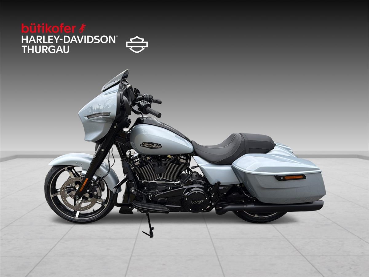 2025 harley-davidson FLHX Street Glide Black Finish 117
