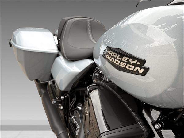 2025 harley-davidson FLHX Street Glide Black Finish 117