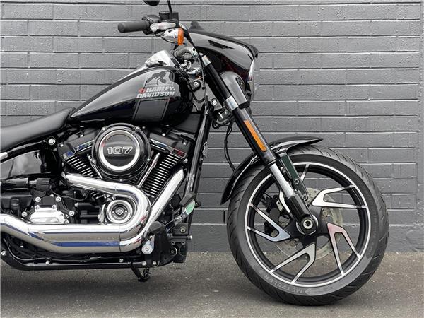 Harley-Davidson Sport Glide Softail