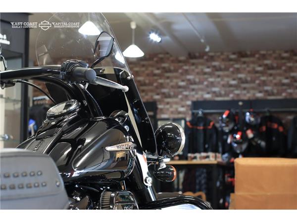 2019 HARLEY-DAVIDSON HERITAGE SOFTAIL CLASSIC 114ci 