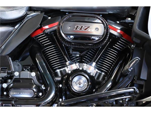 2019 HARLEY-DAVIDSON CVO LIMITED 117ci