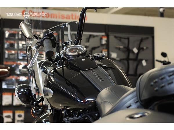 2022 HARLEY-DAVIDSON HERITAGE SOFTAIL CLASSIC 114ci