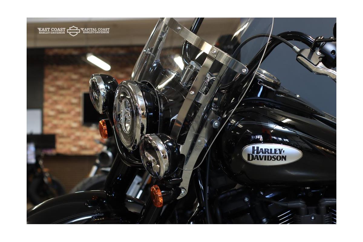 2022 HARLEY-DAVIDSON HERITAGE SOFTAIL CLASSIC 114ci