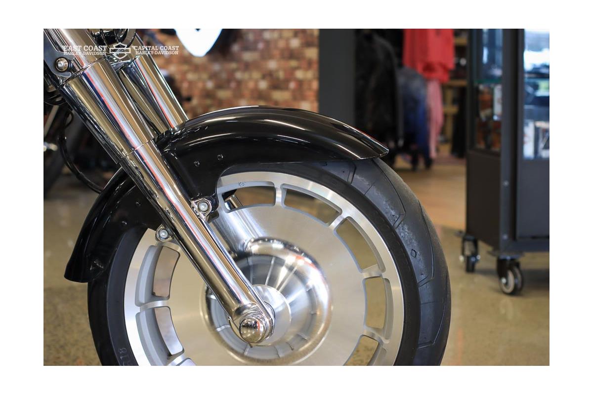 2023 HARLEY-DAVIDSON FAT BOY FLFBS 114ci
