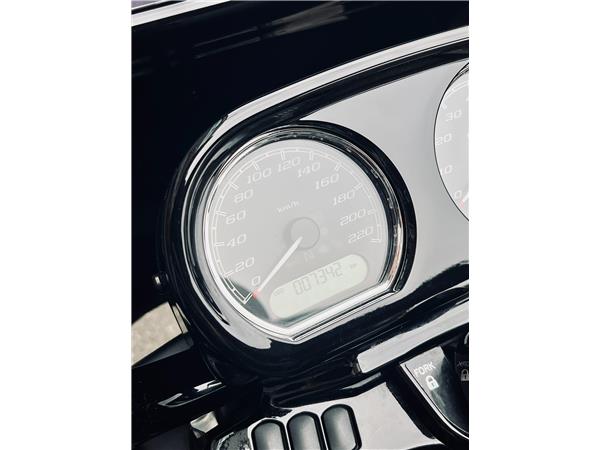 2022 HARLEY-DAVIDSON ROAD GLIDE