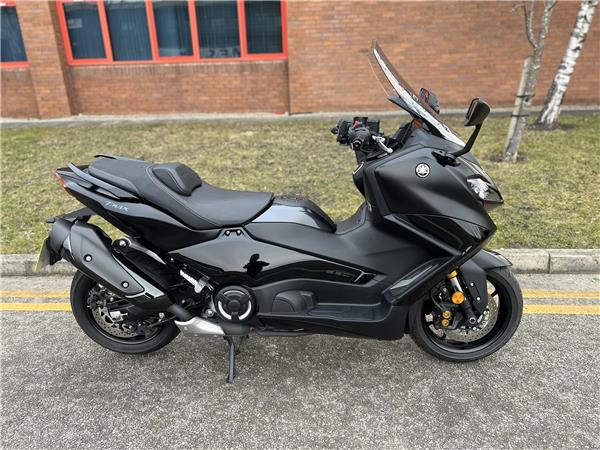 Yamaha TMAX Tech Max