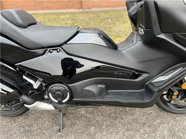 Yamaha TMAX Tech Max