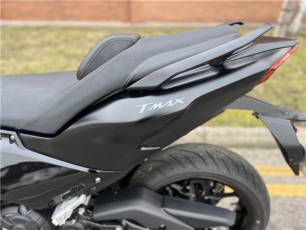 Yamaha TMAX Tech Max
