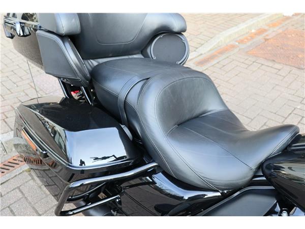 2020 HARLEY-DAVIDSON TOURING FLTRU ROAD GLIDE ULTRA