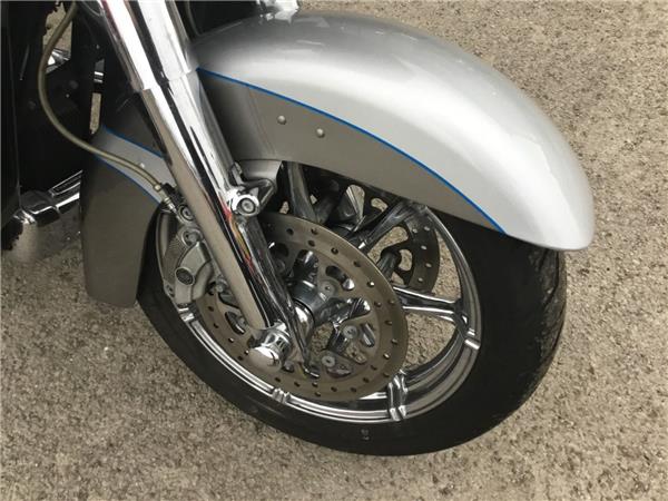 2016 HARLEY-DAVIDSON CVO FLTRUSE ROAD GLIDE ULTRA CVO FLTRUSE ROAD GLIDE ULTRA