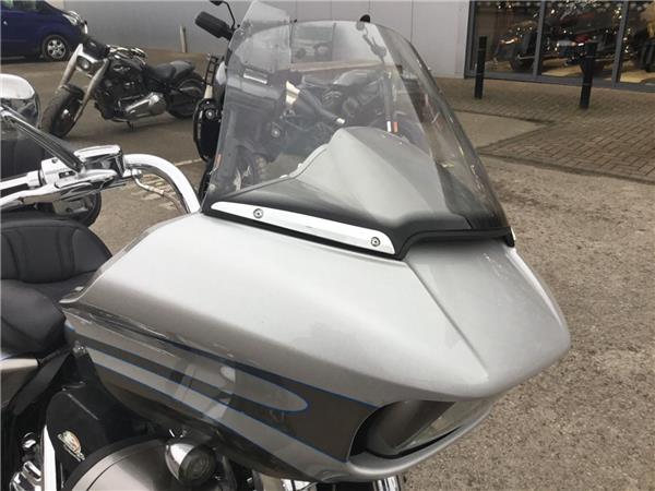 2016 HARLEY-DAVIDSON CVO FLTRUSE ROAD GLIDE ULTRA CVO FLTRUSE ROAD GLIDE ULTRA
