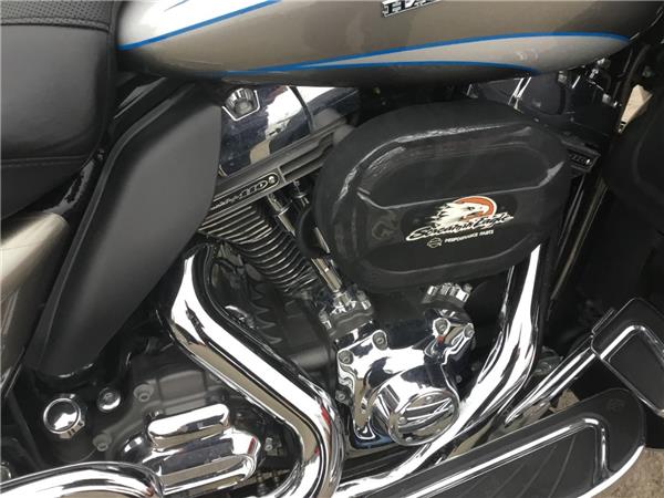 2016 HARLEY-DAVIDSON CVO FLTRUSE ROAD GLIDE ULTRA CVO FLTRUSE ROAD GLIDE ULTRA