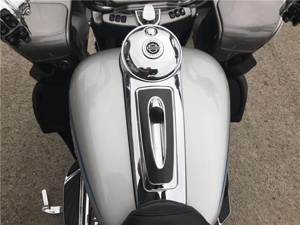 2016 HARLEY-DAVIDSON CVO FLTRUSE ROAD GLIDE ULTRA CVO FLTRUSE ROAD GLIDE ULTRA