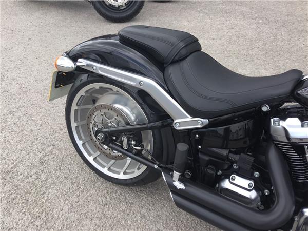 2018 HARLEY-DAVIDSON SOFTAIL FLFBS FAT BOY 114 SOFTAIL FLFBS FAT BOY 114