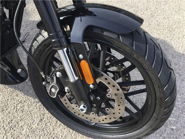 2017 HARLEY-DAVIDSON SPORTSTER XL1200CX ROADSTER SPORTSTER XL1200CX ROADSTER