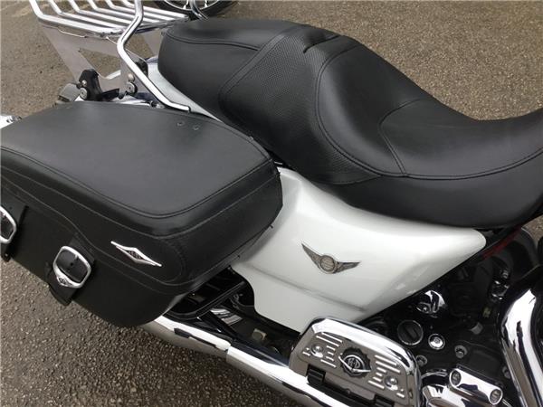 2015 HARLEY-DAVIDSON TOURING FLHRC ROAD KING CLASSIC
