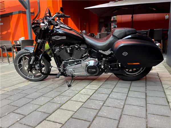 2020 Harley-Davidson Softail Sport Glide FLSB