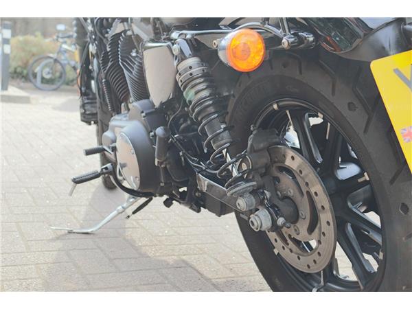 2019 HARLEY-DAVIDSON SPORTSTER XL883N IRON