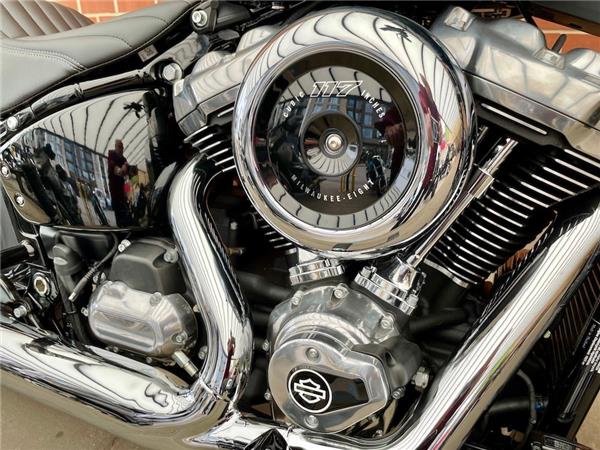 2025 HARLEY-DAVIDSON SOFTAIL FXBB STREET BOB