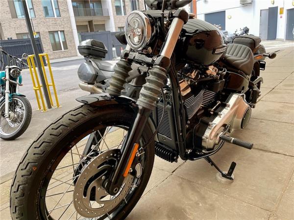 2025 HARLEY-DAVIDSON SOFTAIL FXBB STREET BOB