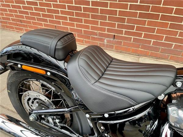 2025 HARLEY-DAVIDSON SOFTAIL FXBB STREET BOB