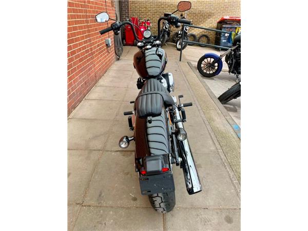 2025 HARLEY-DAVIDSON SOFTAIL FXBB STREET BOB