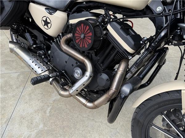 2016 HARLEY-DAVIDSON Sportster XL 883 N Sportster Iron