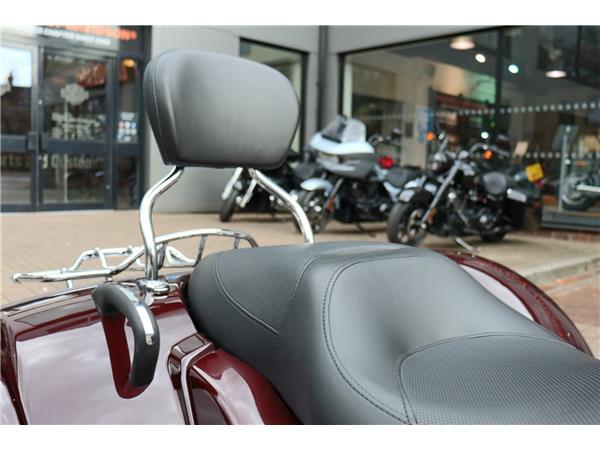 2022 HARLEY-DAVIDSON FLRT FREEWHEELER
