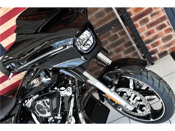 2024 HARLEY-DAVIDSON STREET GLIDE