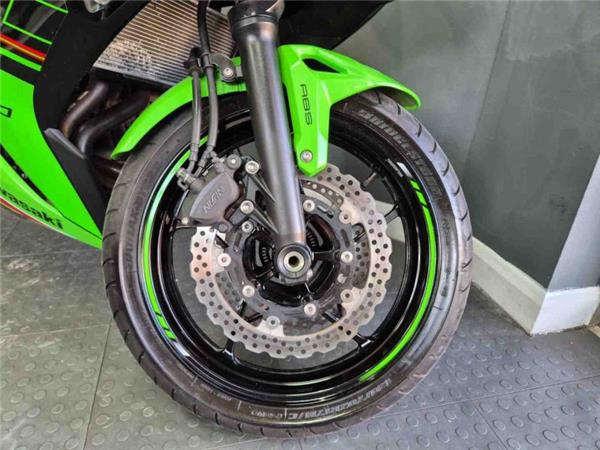 2023 Kawasaki NINJA 650 GREEN